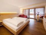 Junior Suite with balcony and with mountain view