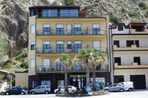 Nuovo Hotel Faro, Capo d'Orlando
