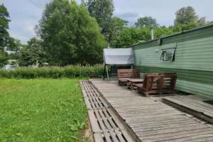 Guest House «Luodžių dvaras», Salakas