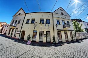 Grėjaus Namas, Kedainiai