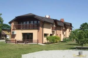 Guest House Villa Dole, Salaspils