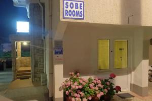 Apartments Kojic, Bar