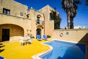 Gozo Escape, Ghasri