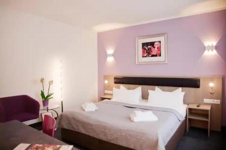 Nikolai Residence - 38