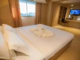2 Bedrooms Executive Suite with balcony