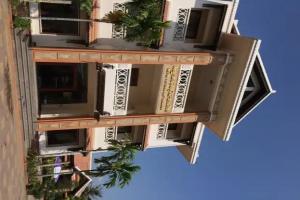 Victoria Hotel, Battambang