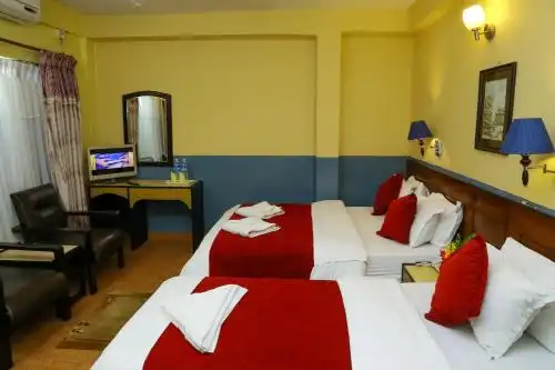 Silver Oaks Inn - 102