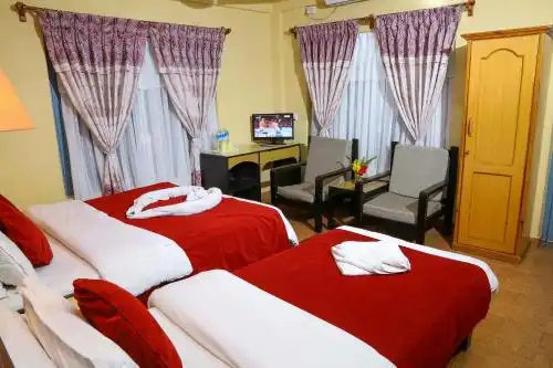 Silver Oaks Inn - 108