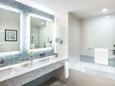 Swissôtel Living Al Ghurair - 12