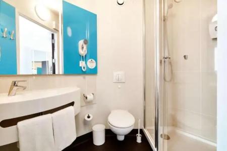 B&B Warszawa-Okęcie - 24