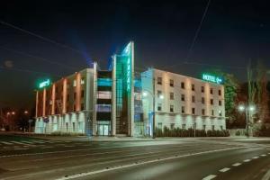 B&B HOTEL Toruń, Torun