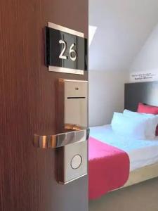 Comm Poznań Airport - 5