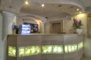 Panoramic-Oscar Hotel