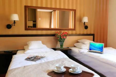 Amber Boutiques - Amber - 6