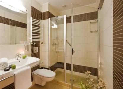 Lidia Spa & Wellness - 8