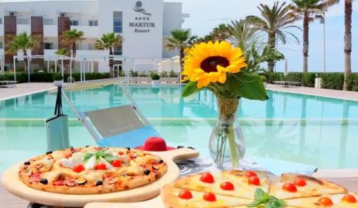 Martur Resort - 12