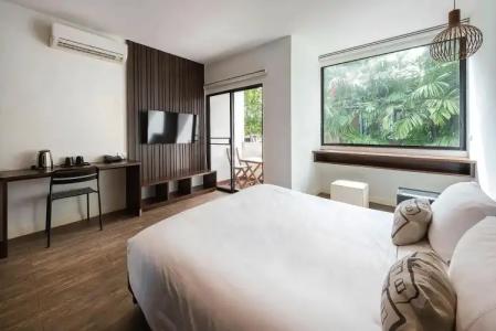 Botanic Service Room at Impact Muangthongthani - SHA Certified - 2