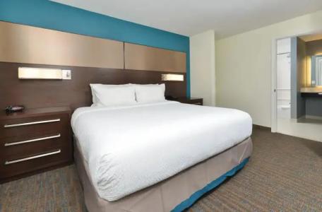 Residence Inn by Marriott Des Moines Downtown - 34