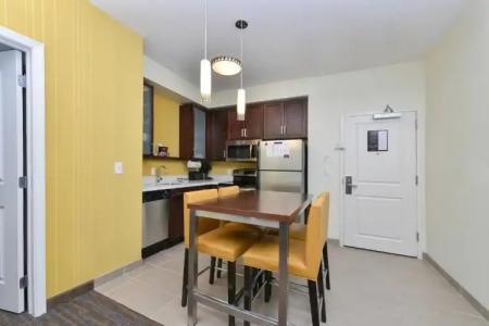 Residence Inn by Marriott Des Moines Downtown - 69