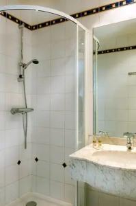 Hôtel des Ecrivains - 37