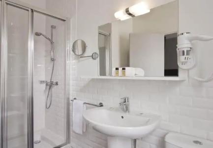 Hôtel des Ecrivains - 8