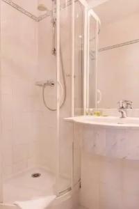 Hôtel des Ecrivains - 17