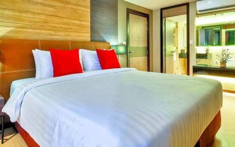 Mida Ngamwongwan - SHA Plus - 55