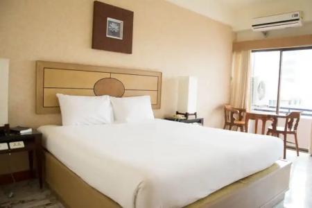 Nonthaburi Palace - 3