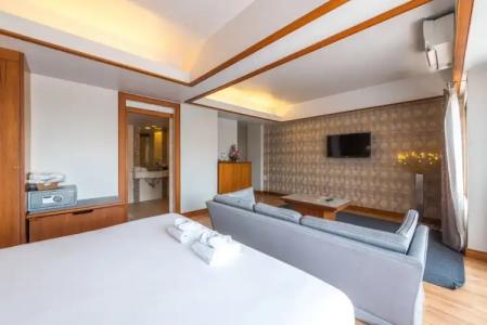 Nonthaburi Palace - 55