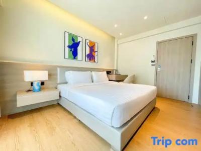 The One Bay Breeze - 164