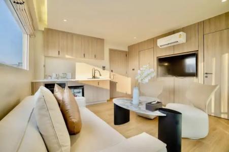 The One Bay Breeze - 206