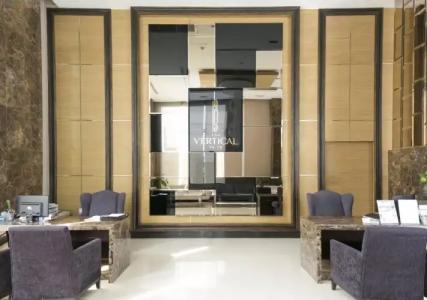 The Vertical Suite - 4