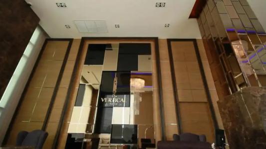 The Vertical Suite - 43