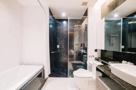 The Vertical Suite - 31