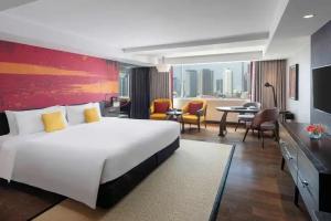 Mercure Sukhumvit 11 - SHA Extra Plus Certified Mini-hotel, Bangkok