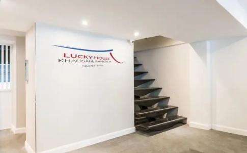 Lucky House Khaosan - 10