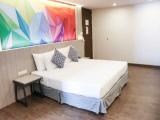 Premier room