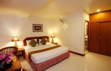 Orchid Resortel - 50