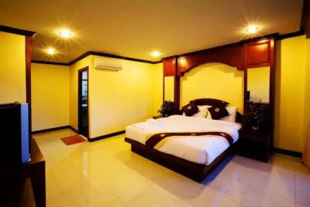 Baan Sudarat - 16