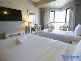 Deluxe Family Suite