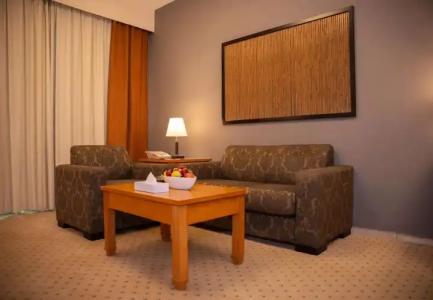 Golden Tulip Apartments - 134