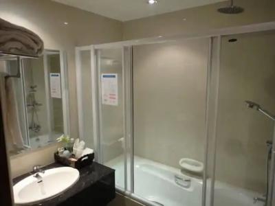 Fueng Fah Riverside Gardens Resort - 17