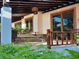 Bungalow with garden view