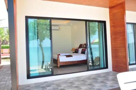 Lanta Seafront Resort - 152