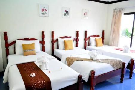 Lanta Seafront Resort - 136