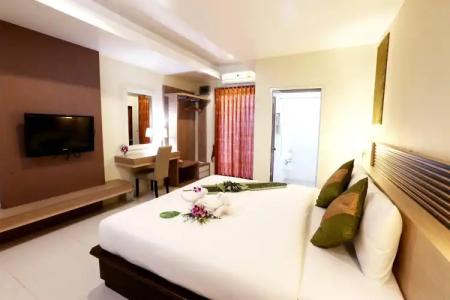 Green and Resort - 3