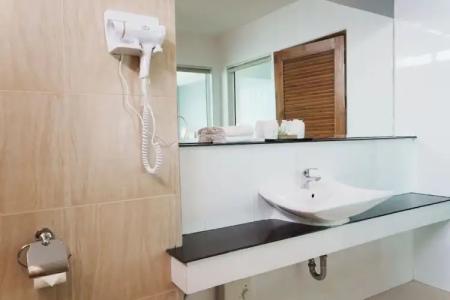 Green and Resort - 40