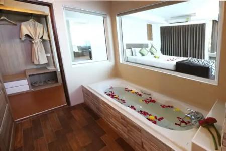 Green and Resort - 41