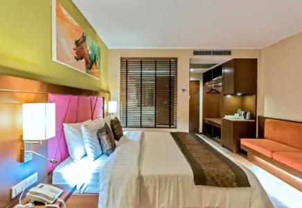 Navarat Heritage - 103