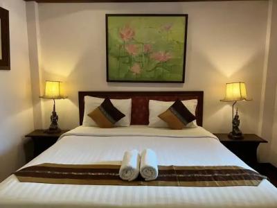 Pha Thai House - 24
